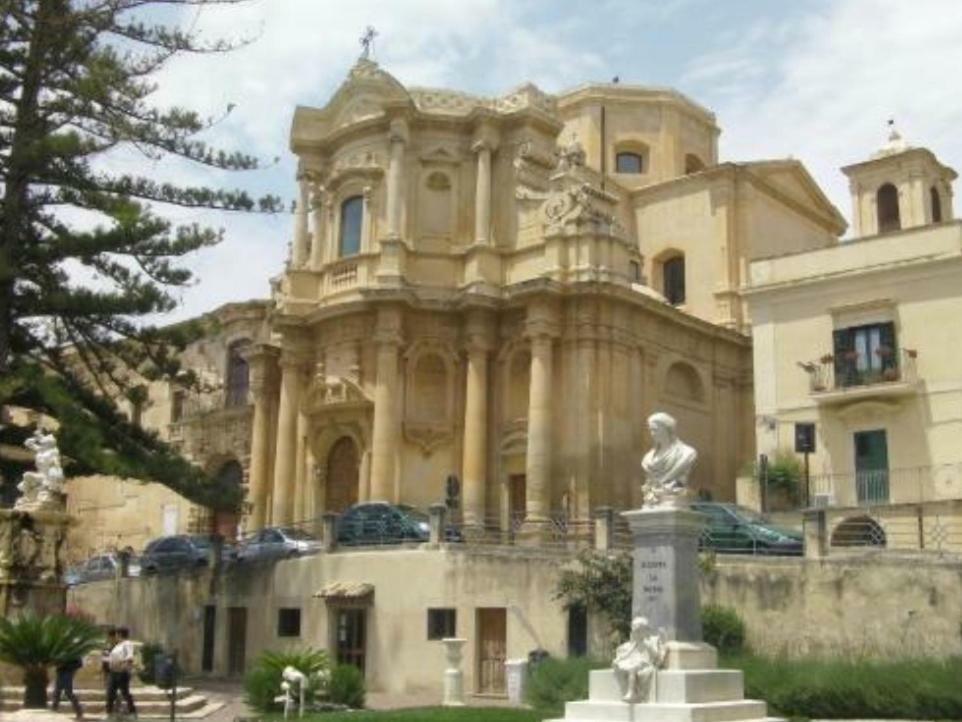 Ferienwohnung Da Francesco E Graziella Noto Exterior foto